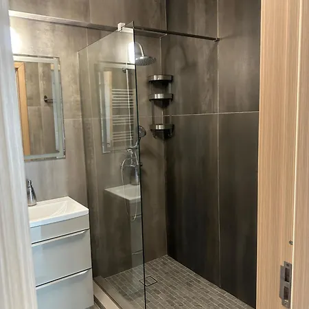 Apartment Zev-s10