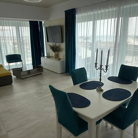 Zev-s10 Apartment